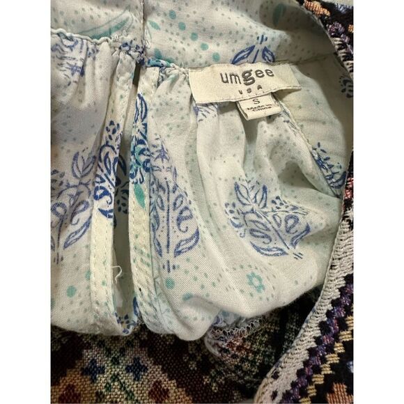 Umgee USA Swing Tank Tunic Brocade Neck And Straps Women's small - Picture 6 of 10